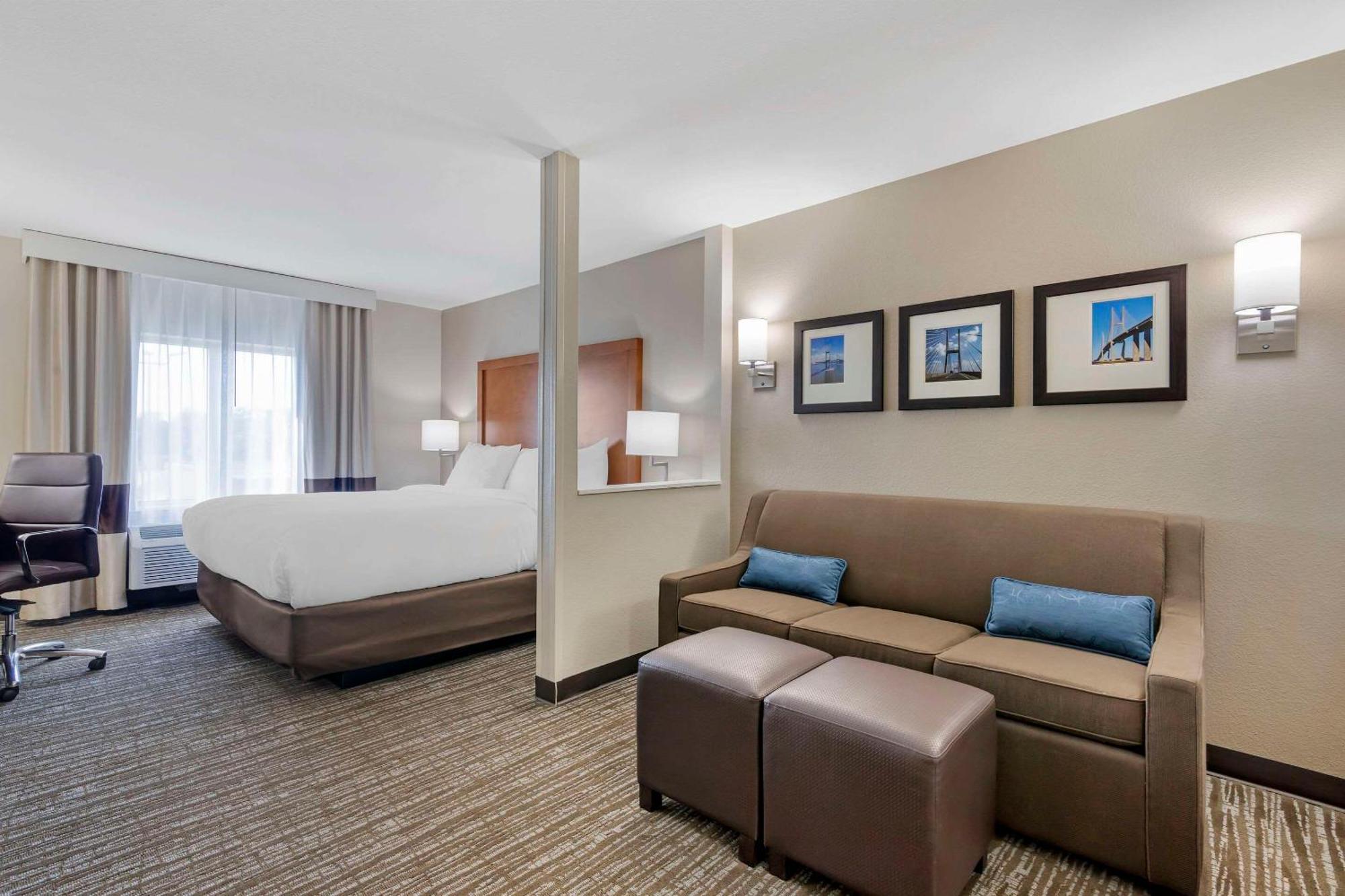 Comfort Inn & Suites Brunswick Esterno foto