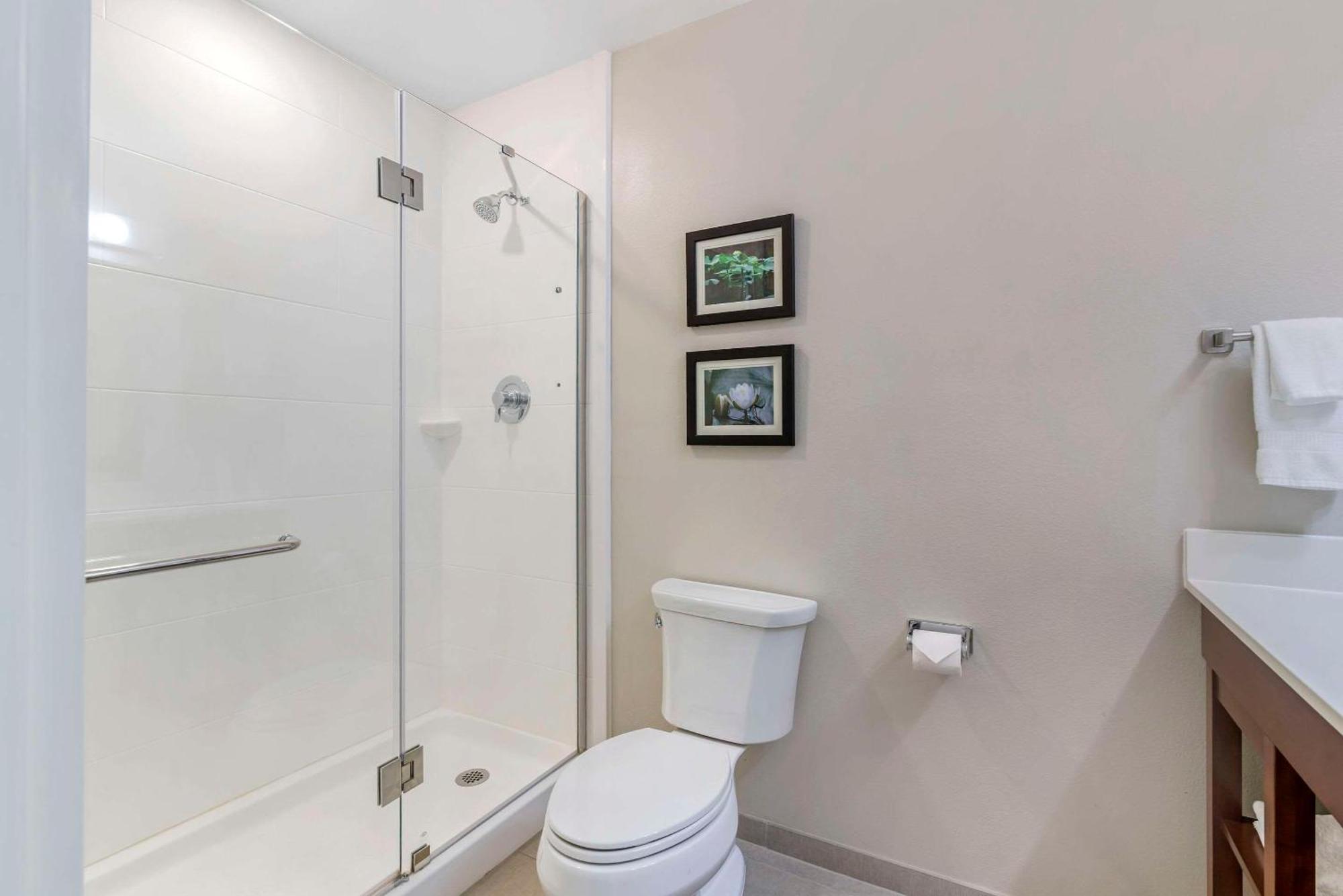 Comfort Inn & Suites Brunswick Esterno foto